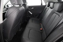 Audi Q2 35 TDI quattro intense in MYTHOSSCHWARZ METALLIC