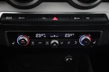 Audi Q2 35 TDI quattro intense in MYTHOSSCHWARZ METALLIC