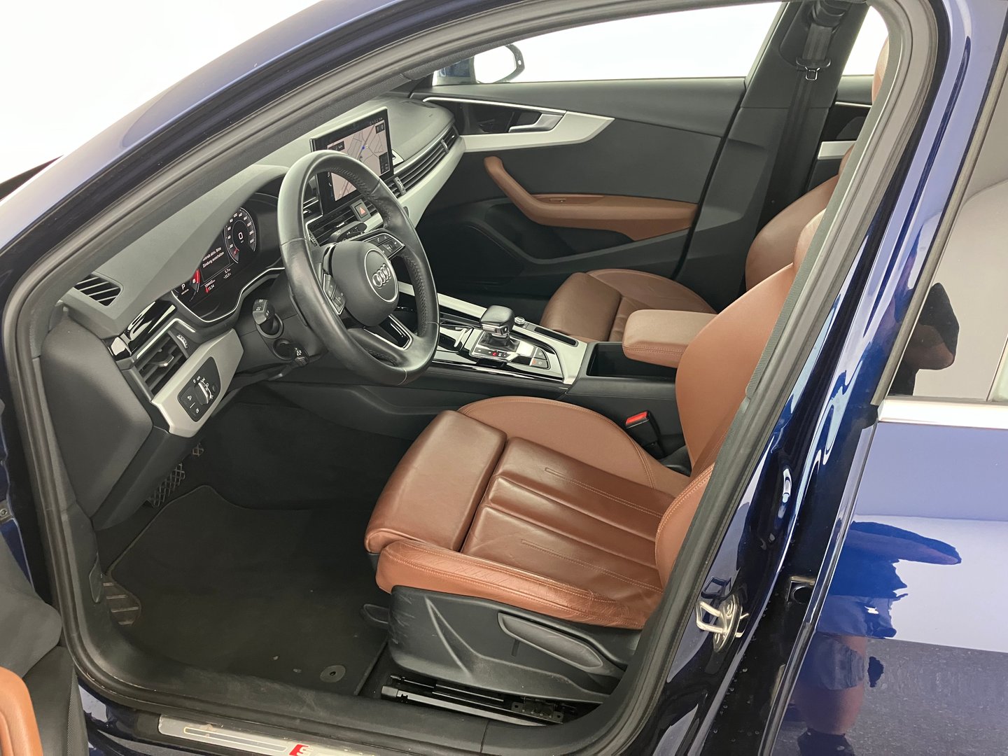 Audi A4 Limousine 35 TFSI S line | Bild 4 von 14