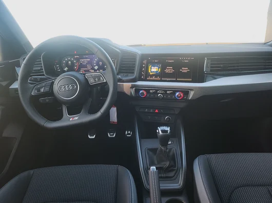 Bild eines A1 Sportback 30 TFSI intense