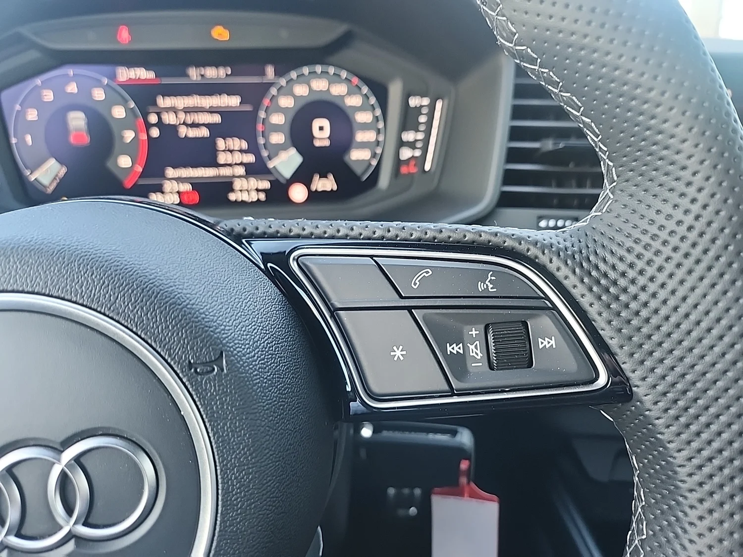Bild eines A1 Sportback 30 TFSI intense