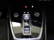 Audi Q4 e-tron 50 e-tron quattro in Taifungrau metallic