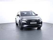 Audi Q4 e-tron 50 e-tron quattro in Taifungrau metallic