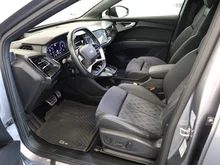 Audi Q4 e-tron 50 e-tron quattro in Taifungrau metallic
