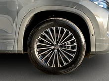 VW Tayron Friends eTSI DSG in Delfingrau Metallic