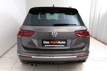 VW Tiguan Highline TDI SCR 4MOTION DSG in Indiumgrau Metallic