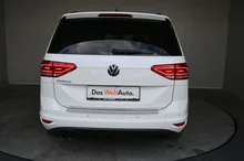 VW Touran Comfortline TDI SCR in Pure White