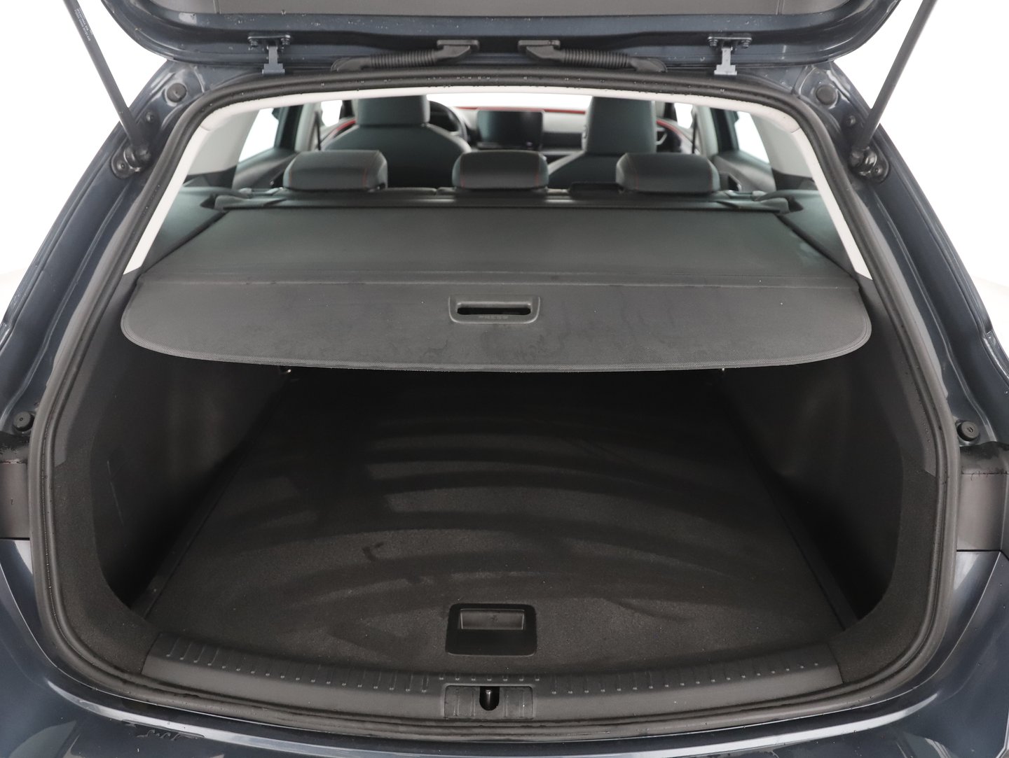 SEAT Leon SP Kombi FR 2.0 TDI DSG | Bild 11 von 13