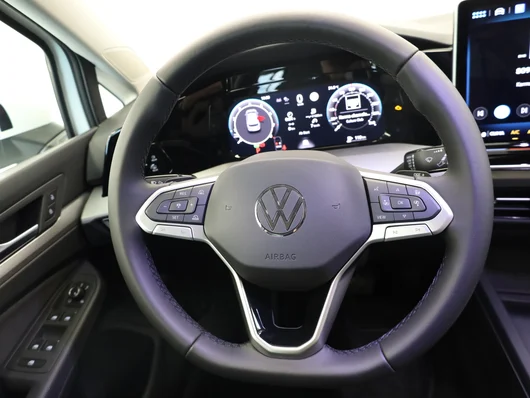 Bild eines Golf Rabbit mHEV DSG