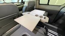 VW Multivan Business eHybrid 180 kW 4MOTION in Deepblack Perleffekt
