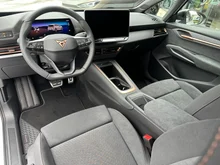 CUPRA Born PLUS 58/61 140kW/190PS in Nevada-Weiß Metallic