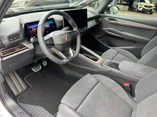 CUPRA Born PLUS 58/61 140kW/190PS in Nevada-Weiß Metallic