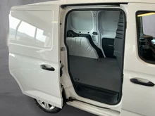 VW Caddy Cargo TDI 4MOTION in Candyweiß