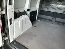 VW Caddy Cargo TDI 4MOTION in Candyweiß