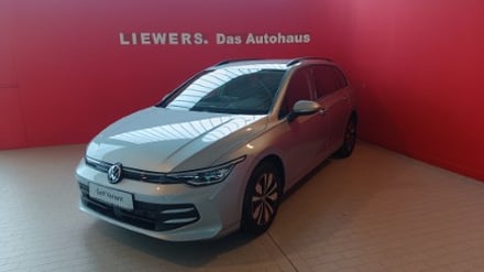 VW Golf Variant Business mHeV DSG