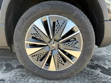 Škoda Karoq 4x4 Selection TDI DSG in Black-Magic Perleffekt