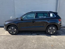 Škoda Karoq 4x4 Selection TDI DSG in Black-Magic Perleffekt