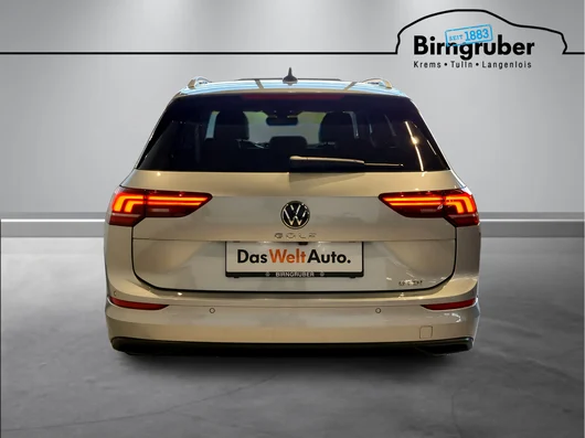 Bild eines Golf Variant Business mHeV DSG