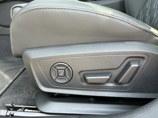 Bild eines Audi A5 Avant e-hybrid quattro 270 kW