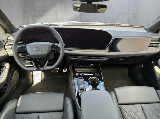 Bild eines Audi A5 Avant e-hybrid quattro 270 kW
