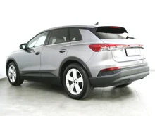 Audi Q4 e-tron 40 e-tron in 2L Taifungrau Metallic