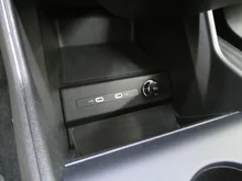 Audi Q4 e-tron 40 e-tron in 2L Taifungrau Metallic