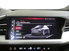 Audi Q4 e-tron 40 e-tron in 2L Taifungrau Metallic