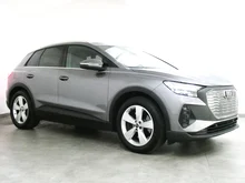 Audi Q4 e-tron 40 e-tron in 2L Taifungrau Metallic