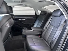 Audi A8 60 TFSI e quattro Lang in mythosschwarz metallic