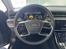 Audi A8 60 TFSI e quattro Lang in mythosschwarz metallic