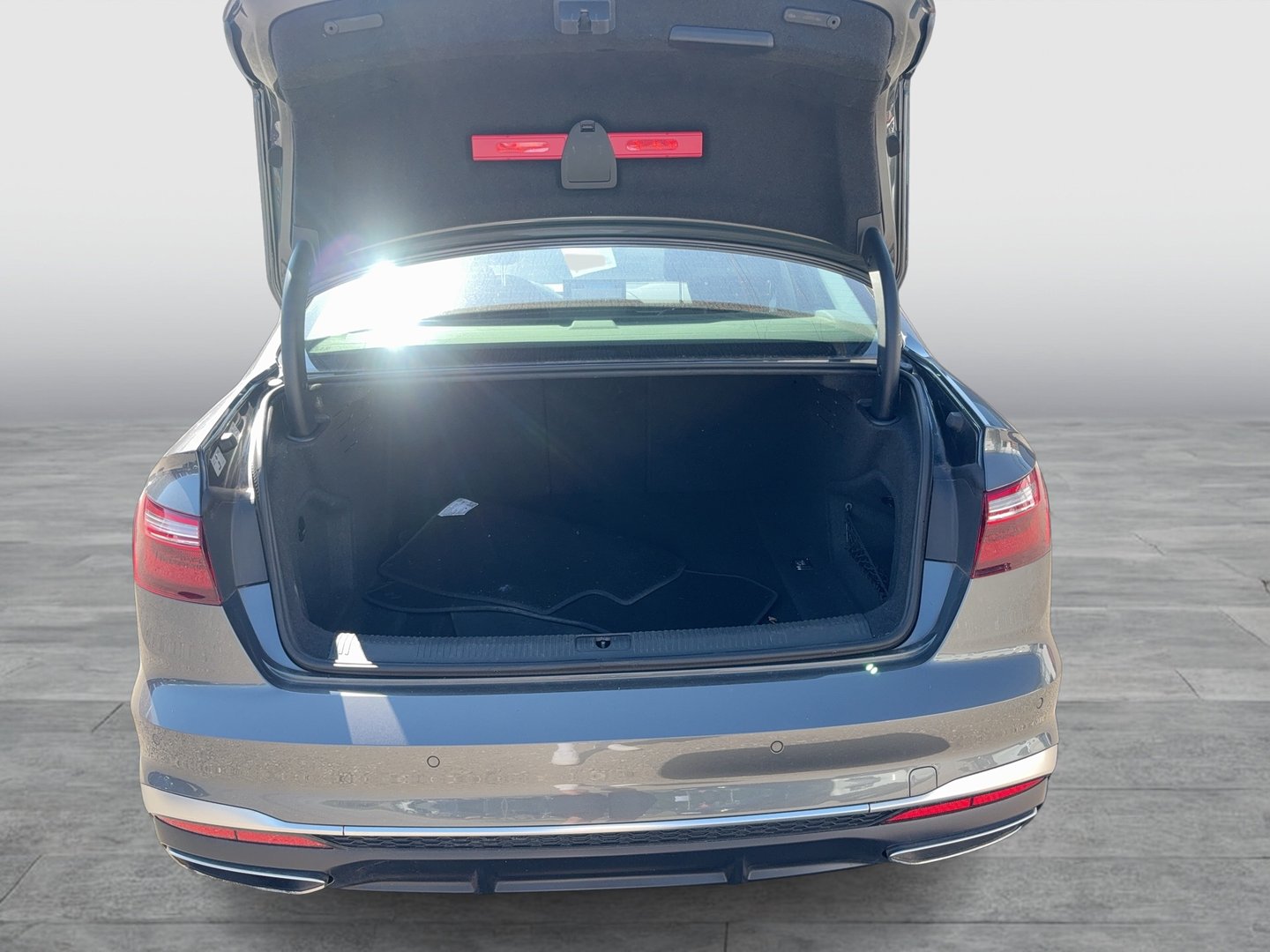 Audi A4 Limousine 35 TDI S line | Bild 18 von 20