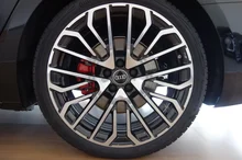 Thumbnail-Foto von Fahrzeug