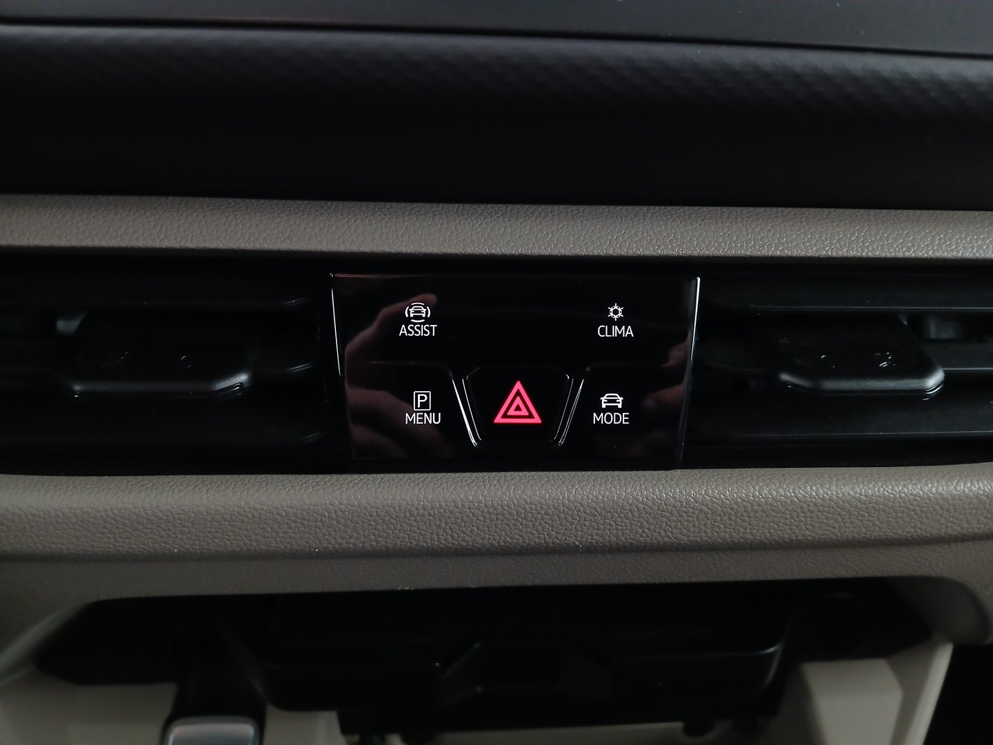 VW California Beach Camper eHyb. 180 kW 4M | Bild 25 von 36