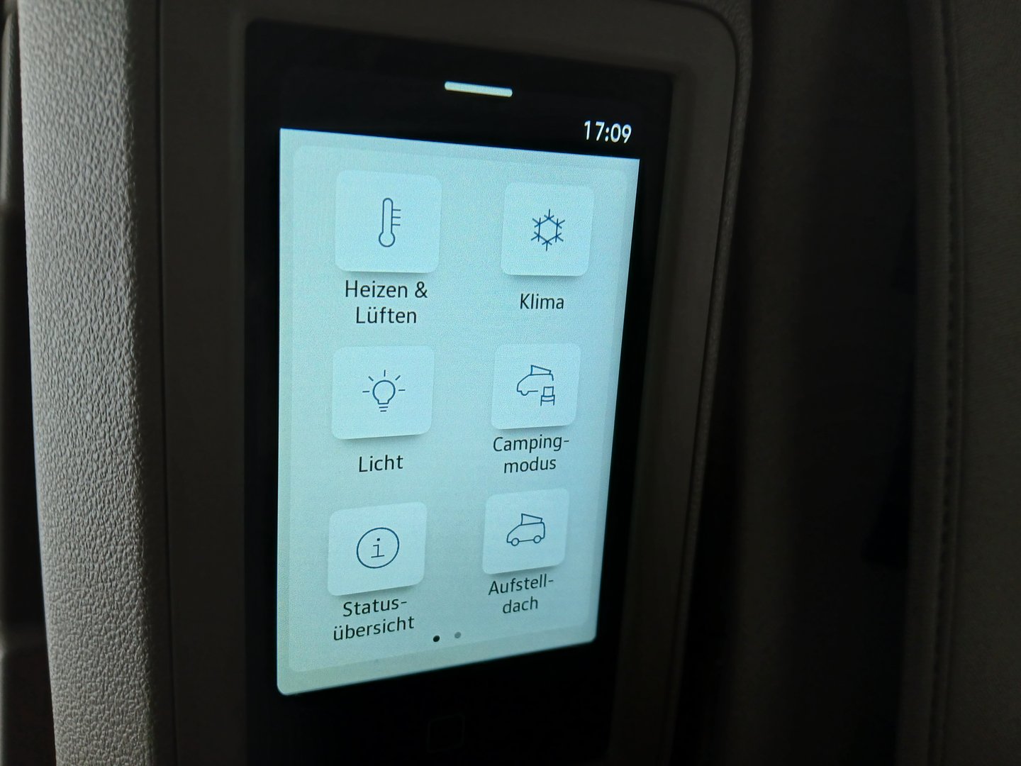 VW California Beach Camper eHyb. 180 kW 4M | Bild 29 von 36