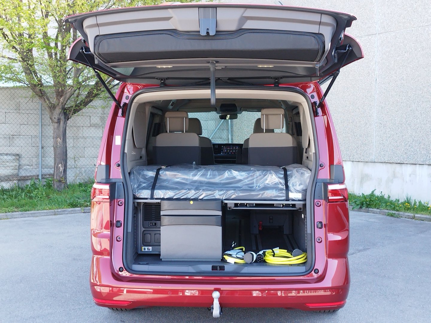 VW California Beach Camper eHyb. 180 kW 4M | Bild 15 von 25