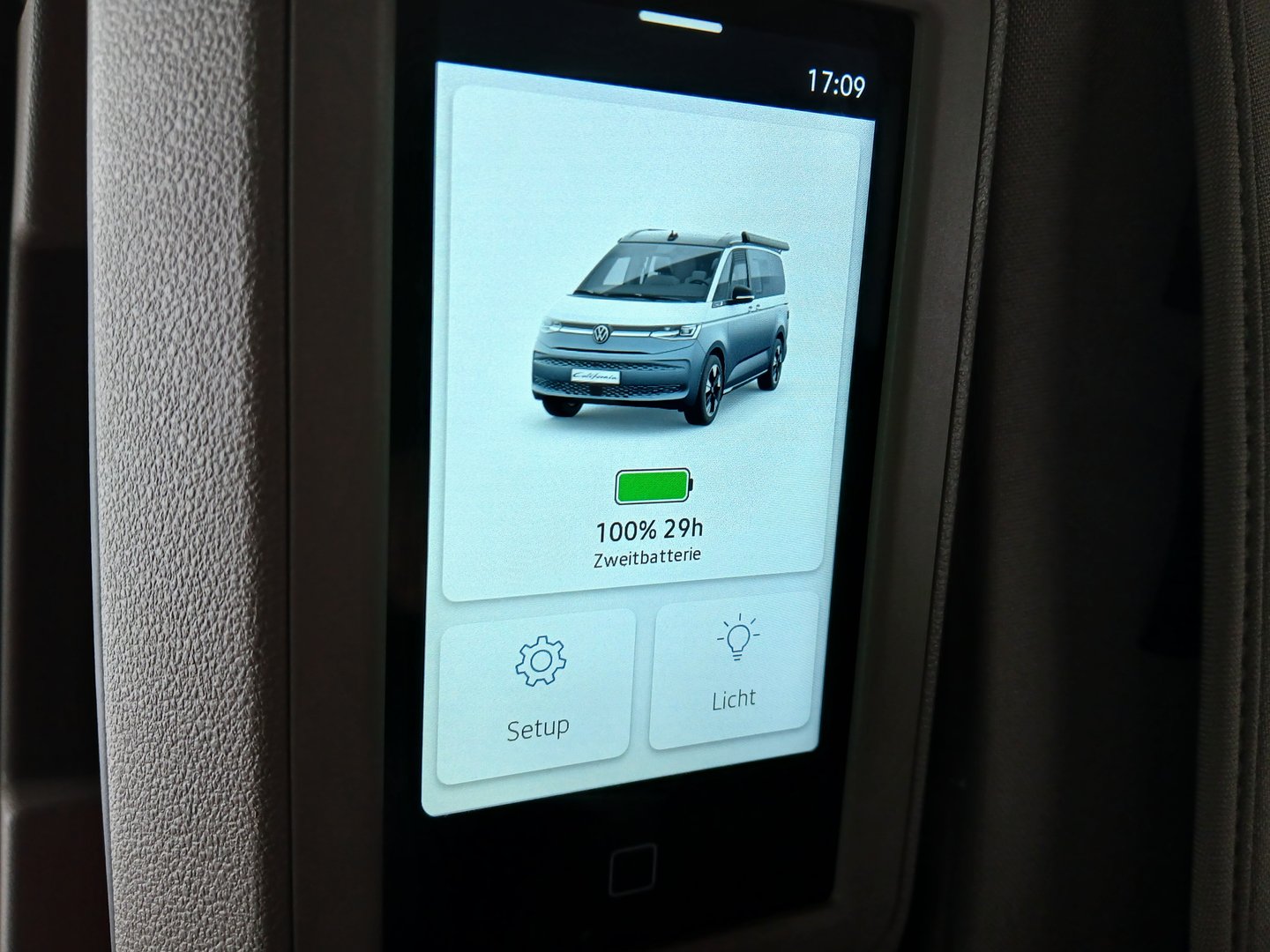 VW California Beach Camper eHyb. 180 kW 4M | Bild 30 von 36
