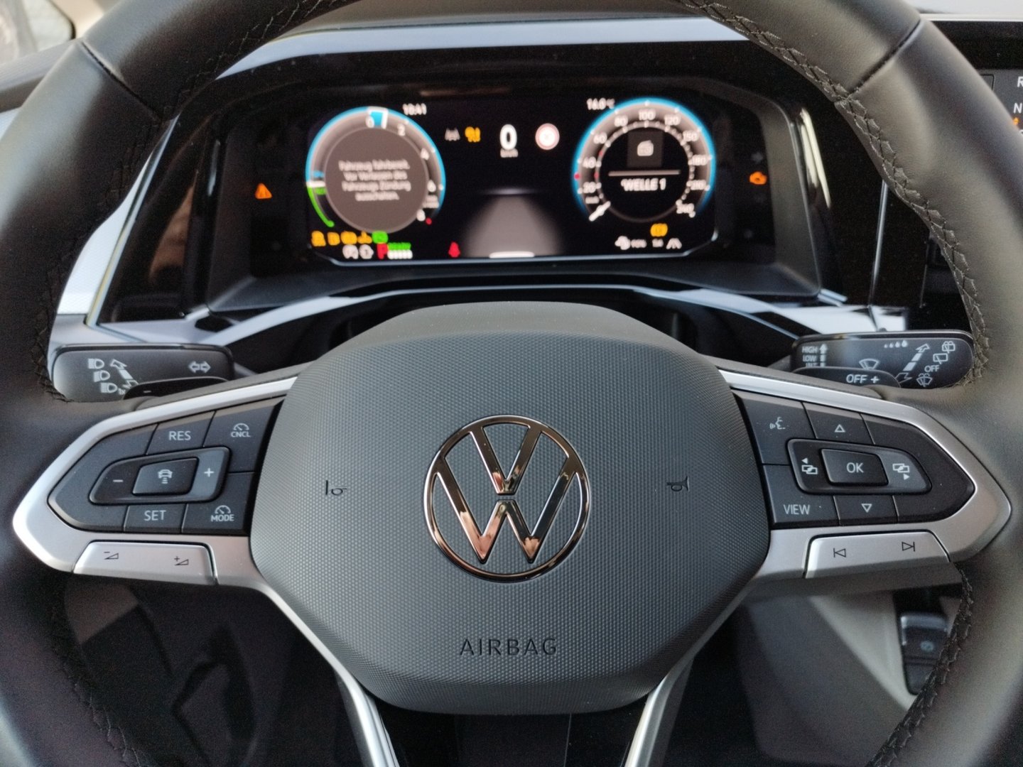 VW California Beach Camper eHyb. 180 kW 4M | Bild 8 von 25