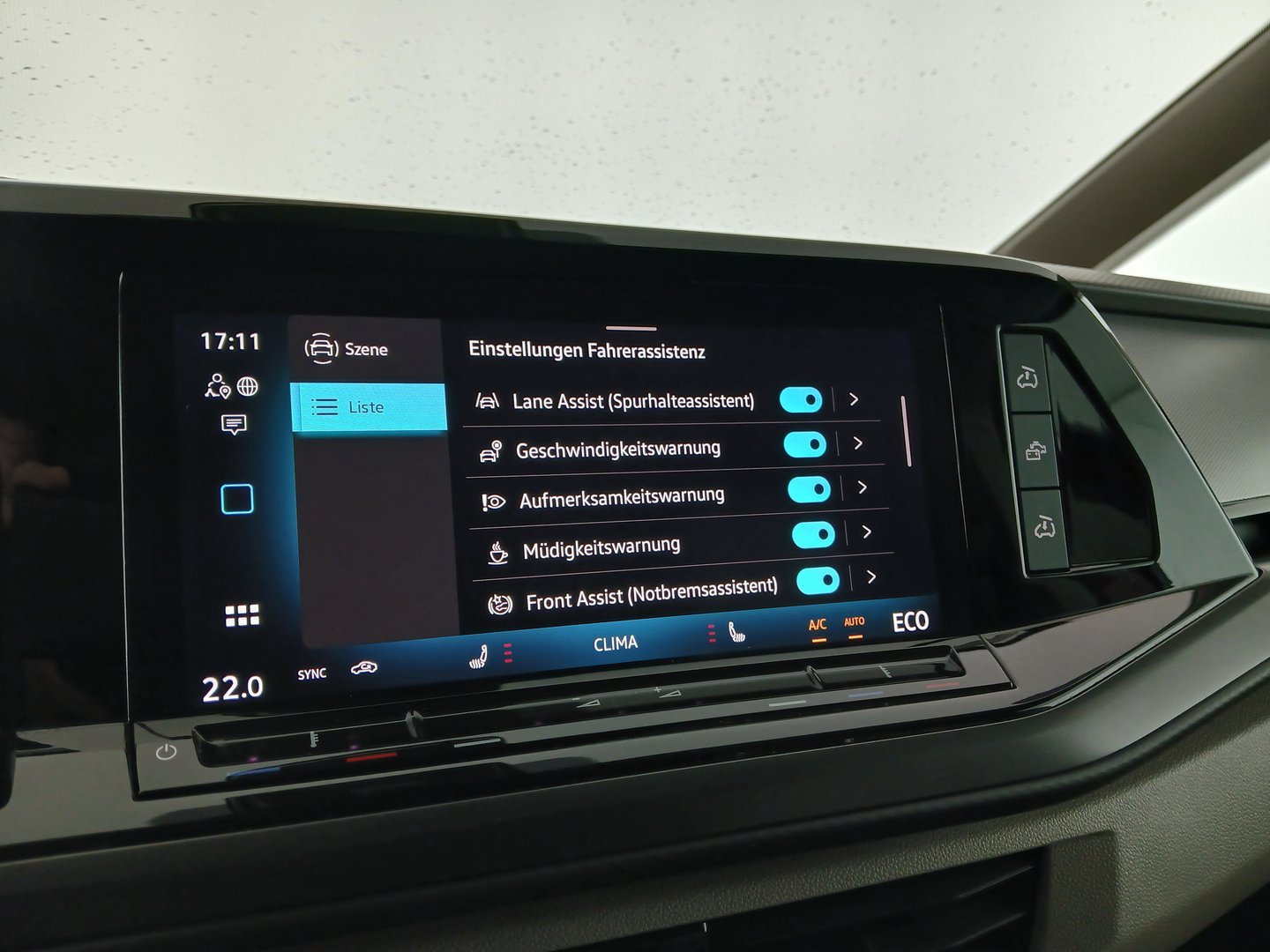 VW California Beach Camper eHyb. 180 kW 4M | Bild 22 von 36