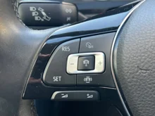 VW Tiguan Sky TDI SCR in Indiumgrau Metallic