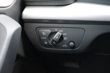 Audi Q5 50 TFSI e quattro in Brillantschwarz Klar