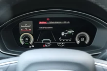 Audi Q5 50 TFSI e quattro in Brillantschwarz Klar