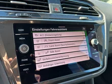 VW Tiguan Life eHybrid DSG in Delfingrau Met.