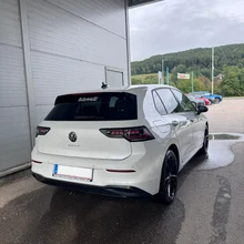 VW Golf Life mHEV TSI DSG in Oryxweiß Perlmutteffekt