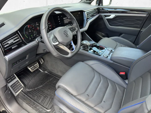 Bild eines VW Touareg R eHybrid TSI 4MOTION