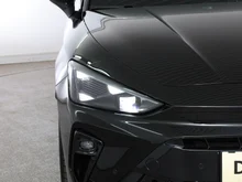 CUPRA Leon SP Kombi e-HYBRID 150/204 in Nacht-Schwarz Metallic