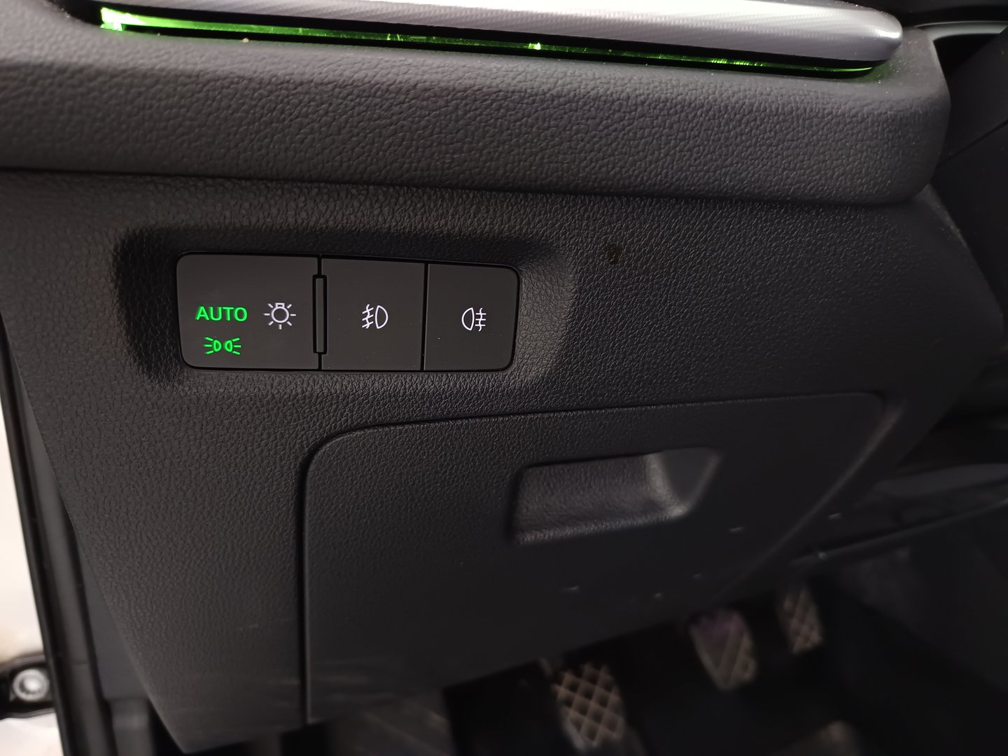 Škoda OCTAVIA Combi Ambition TDI | Bild 12 von 31