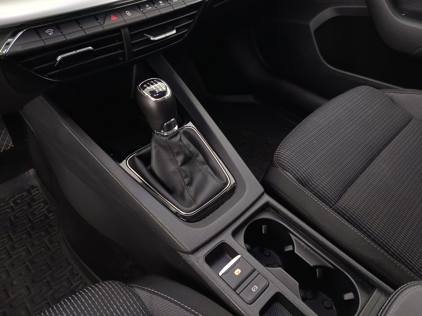 Škoda OCTAVIA Combi Ambition TDI | Bild 25 von 31