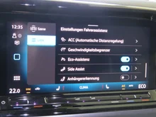 VW Multivan Business eHybrid 180 kW 4MOTION in Deepblack Perleffekt