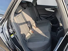 Audi A4 Avant 35 TDI in Mythosschwarz met.