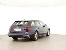 Audi A4 Avant 40 TFSI S line in Navarrablau Metallic